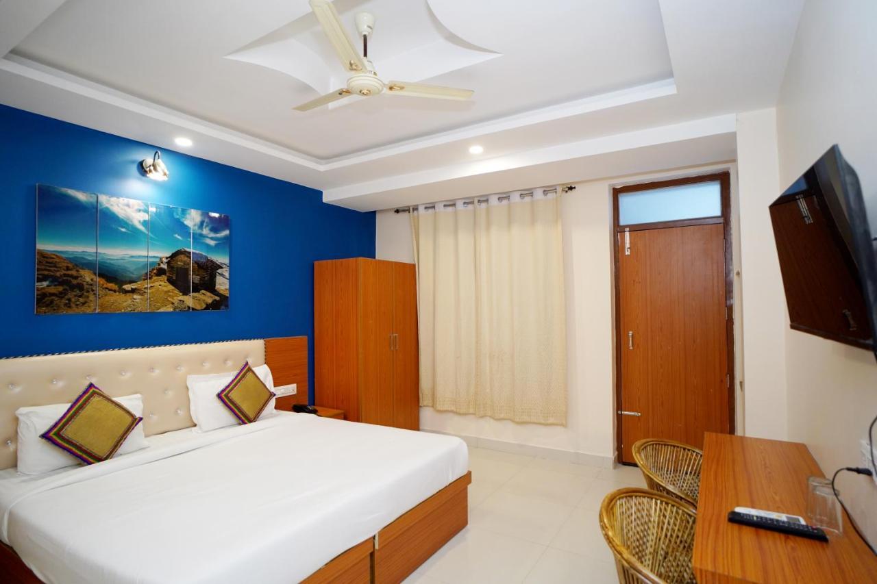 Karwaan Hostel Rishikesh Exterior photo