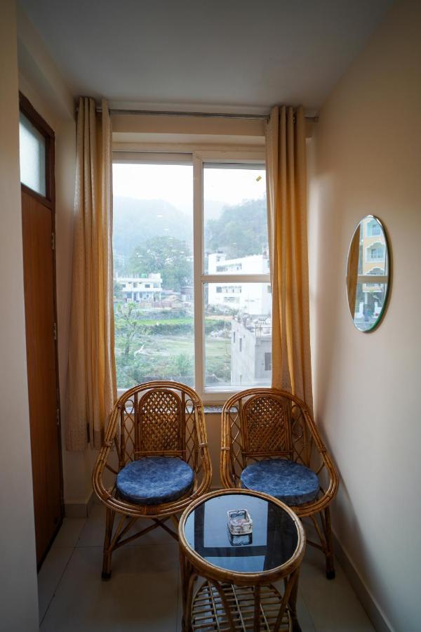 Karwaan Hostel Rishikesh Exterior photo