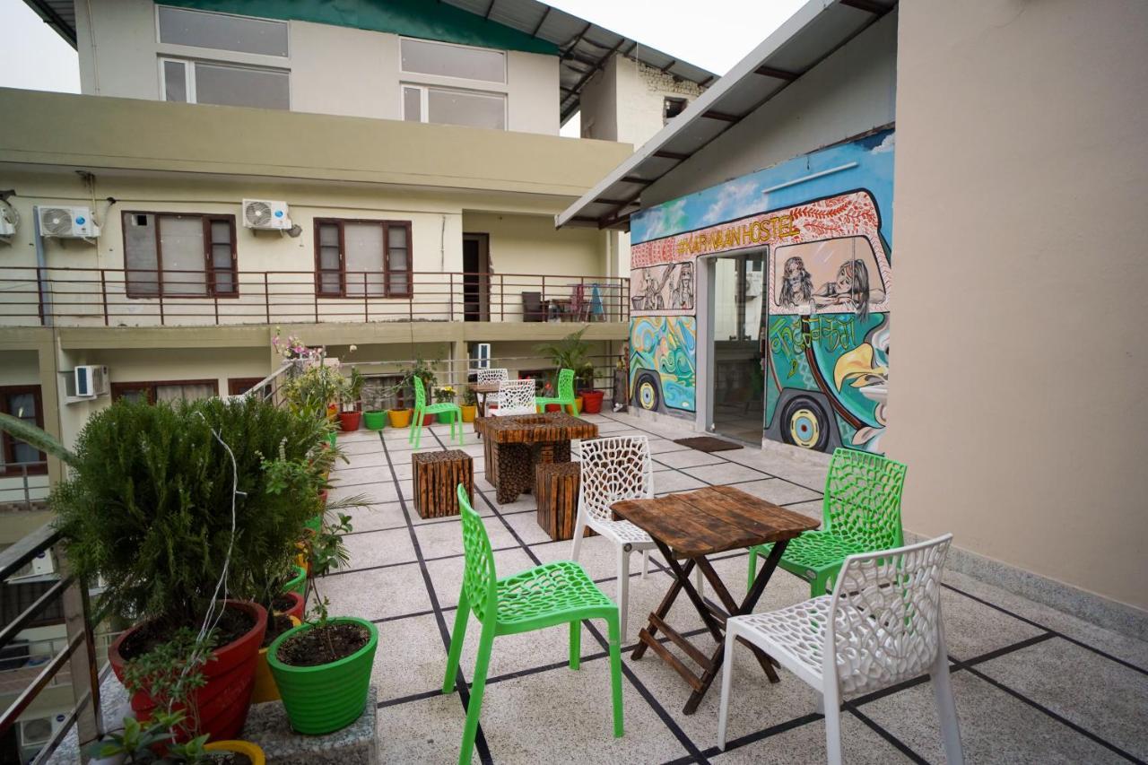 Karwaan Hostel Rishikesh Exterior photo