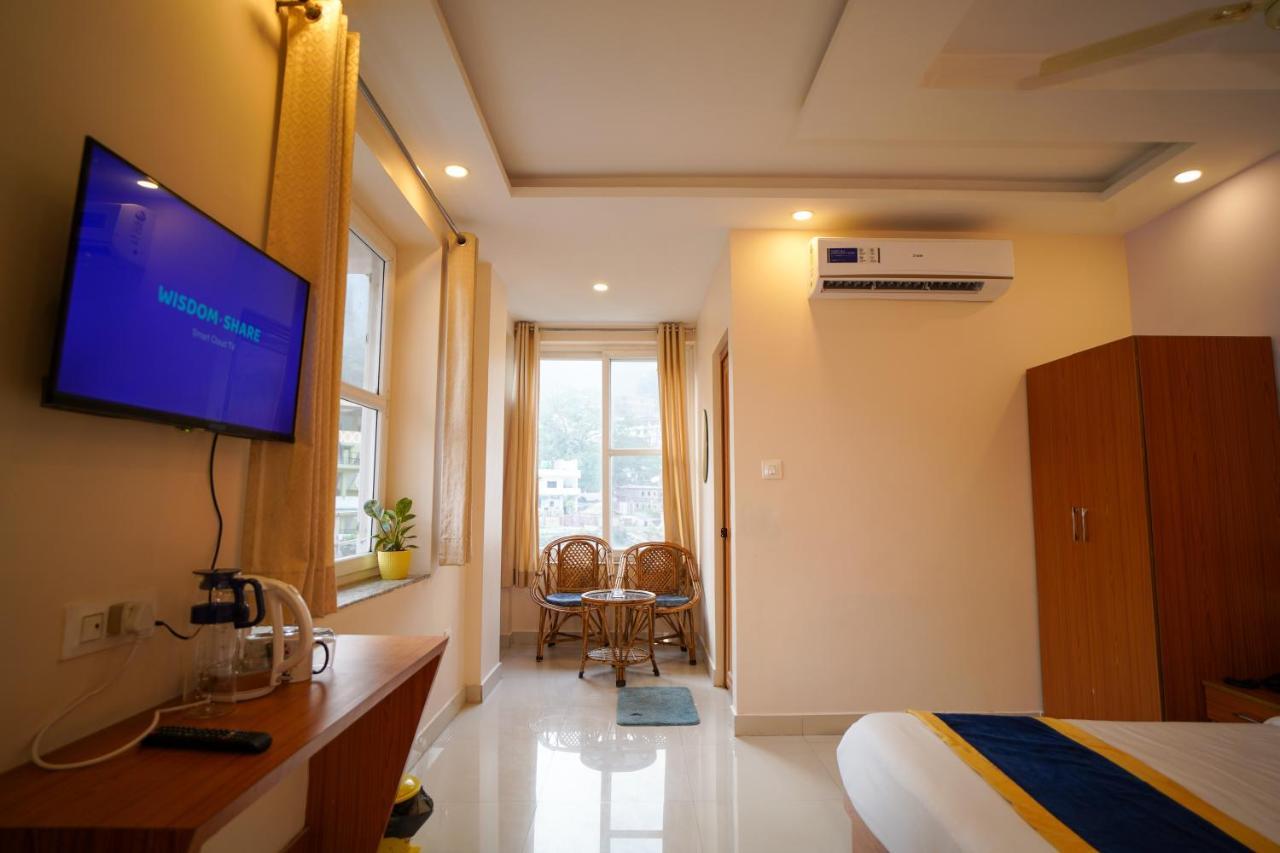 Karwaan Hostel Rishikesh Exterior photo